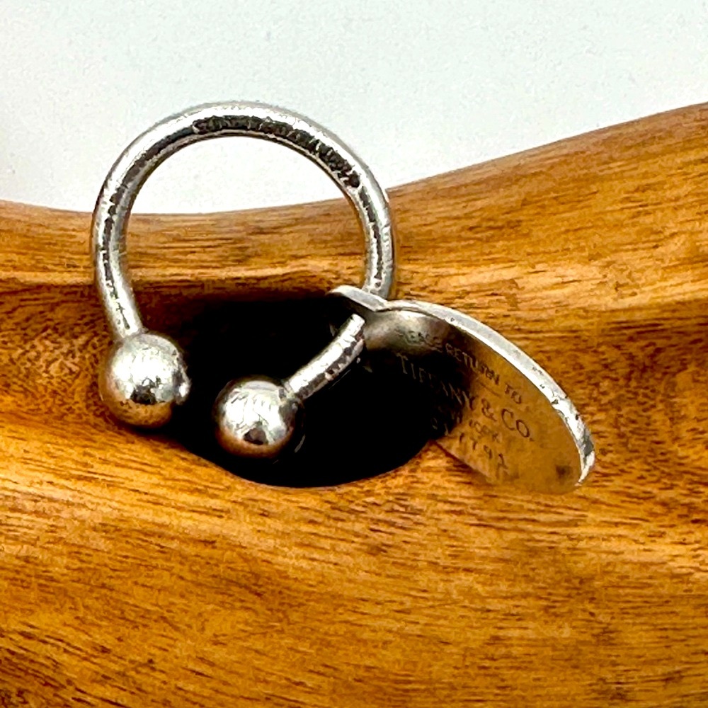 Vintage 2001 Sterling Silver “Return To Tiffany & Co.” Screwball Key Ring - Picture 3 of 10